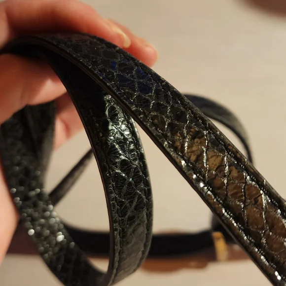 Henri Bendel Purse Strap & Charm - Picture 8 of 8